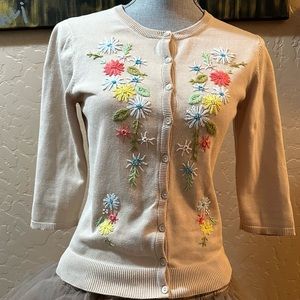 Old Navy embroidered cardigan. Medium tan sweater with embroidery flowers.